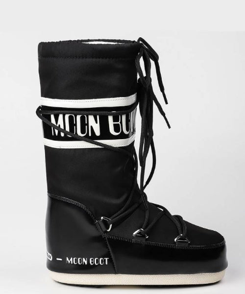 Lace-Up Moon Boots